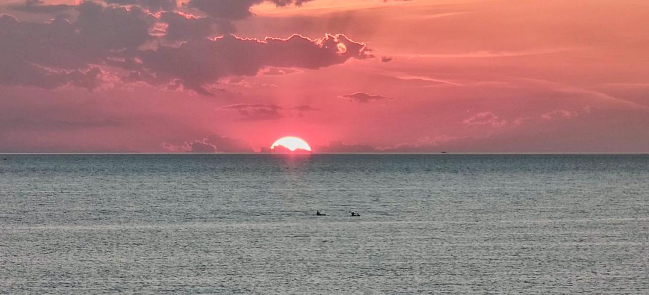 토레 수다 Sunset Bay B&B 외부 사진